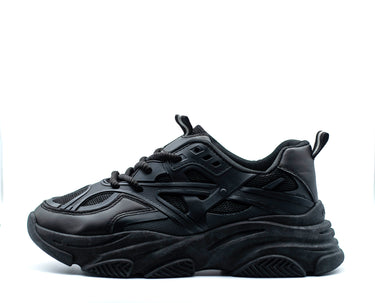 Nova Sneakers